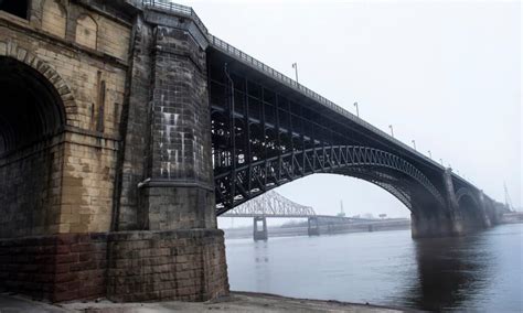 first steel bridge over mississippi river